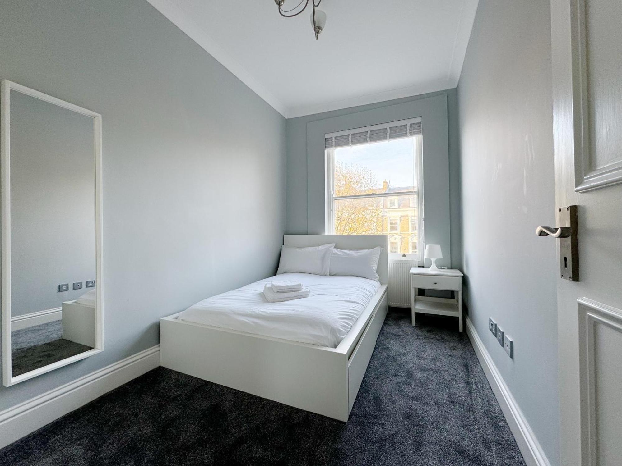Stylish 2-bed Flat W Kitchen And Cosy Living Space Appartamento *